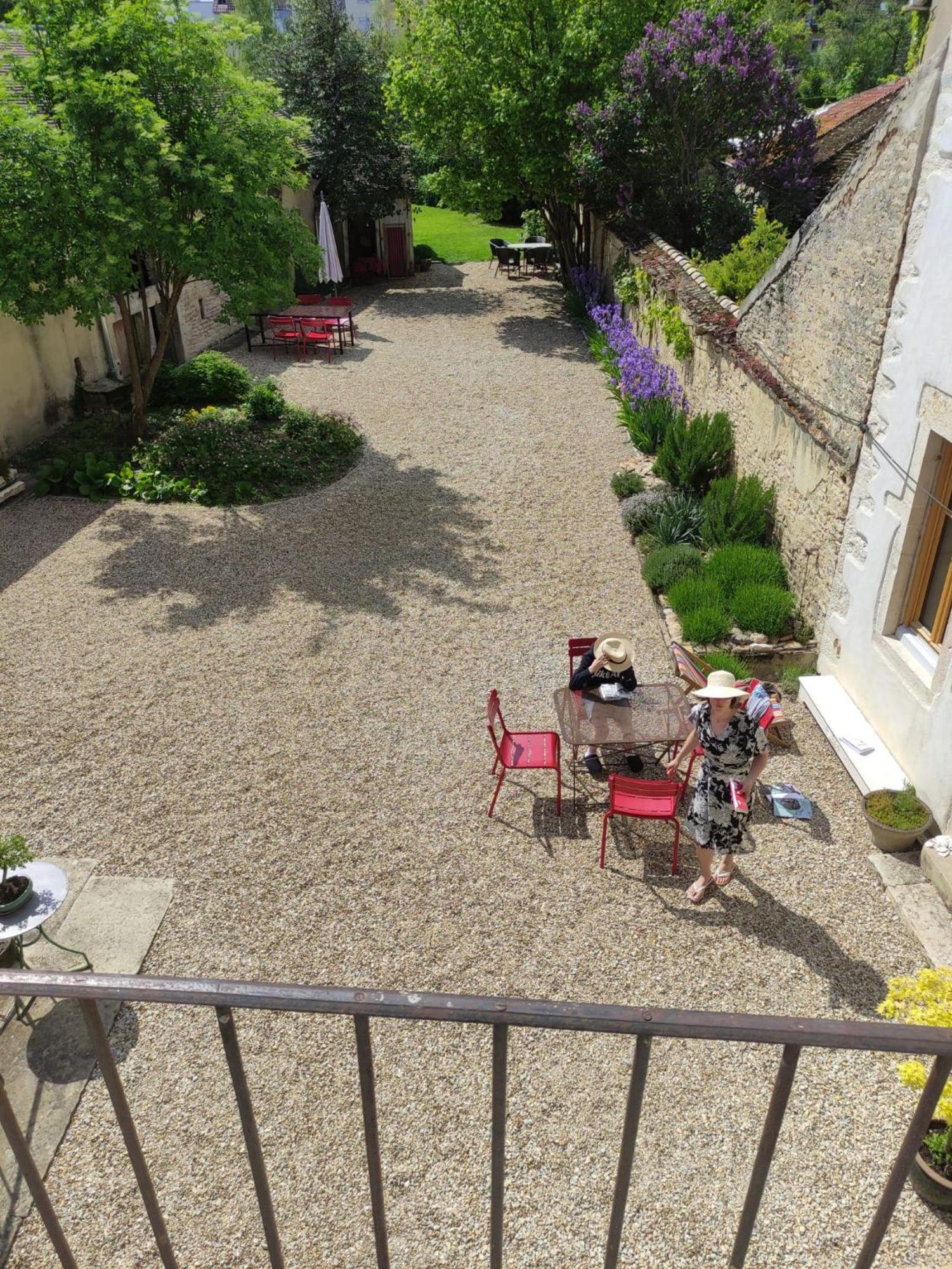 Bed and Breakfast Le 14 Faubourg Beaune  Exterior foto